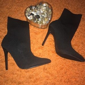 Angelique Sock Bootie💕